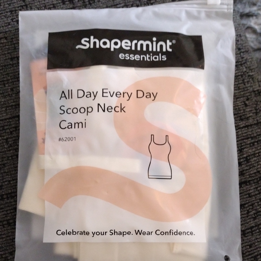 Shapermint Essentials All Day Scoop Neck Cami in Cream XL New